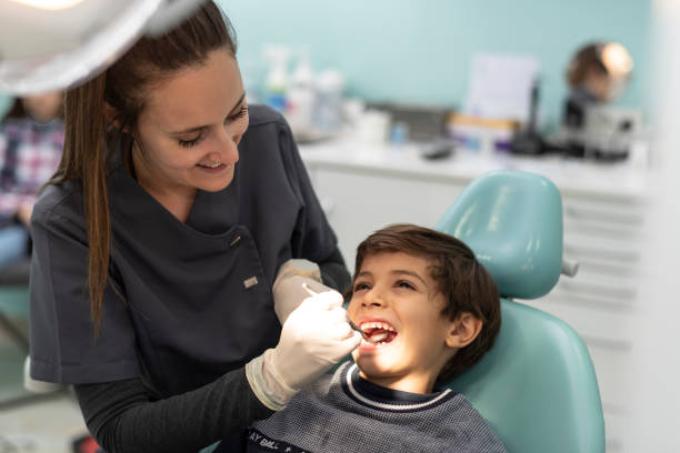 Best Emergency Dental Filling Replacement  in Oronoque, CT
